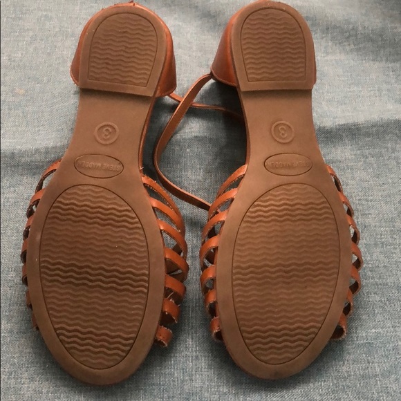 Steve Madden sandals for girls - Picture 3 of 5